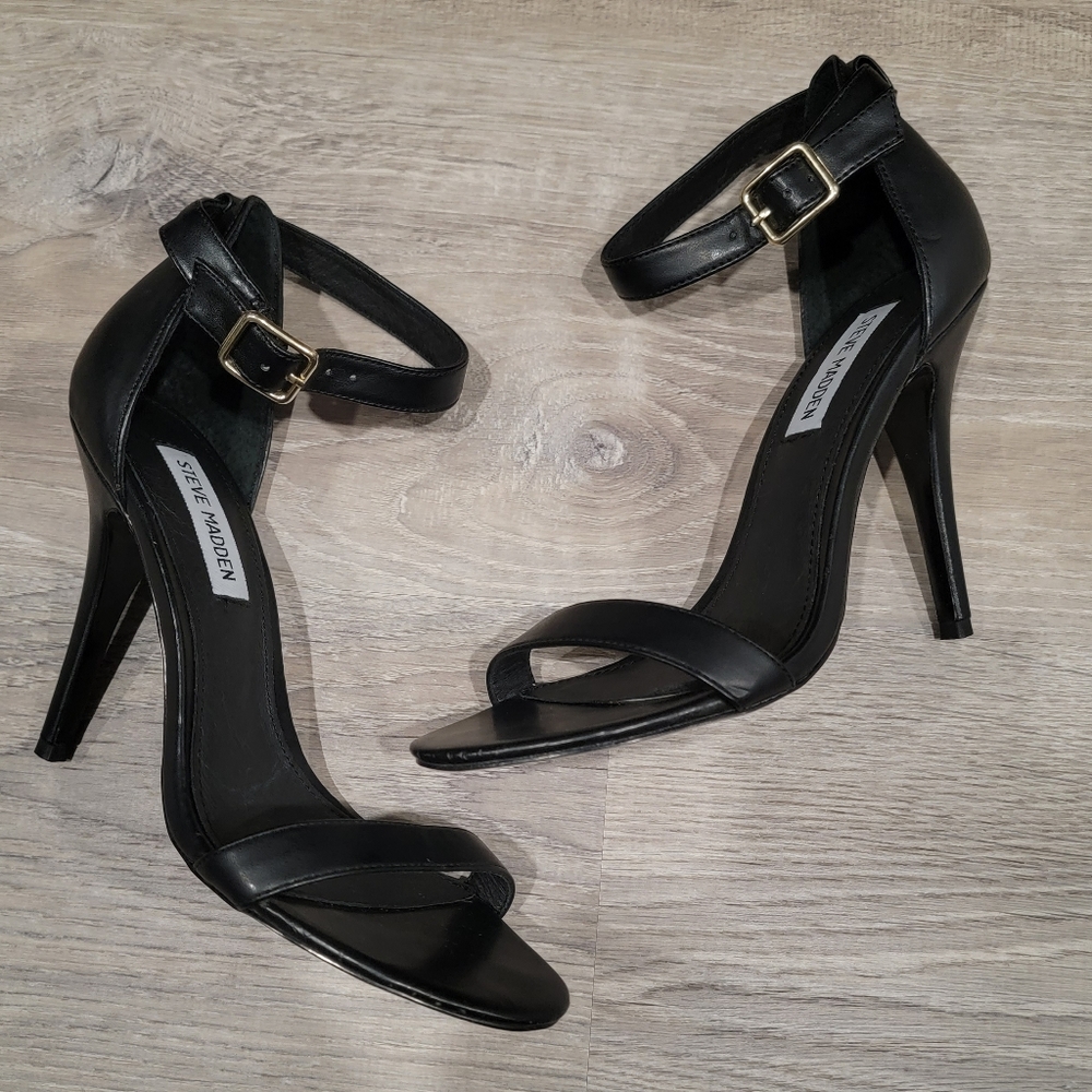 NWOT Sexy Steve Madden Heels!